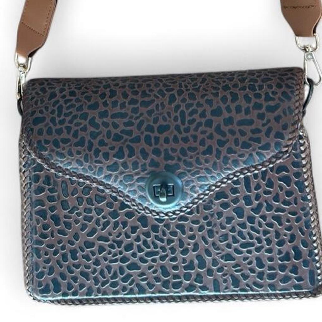 Vintage Women's Embossed Brown Crossbody Shoulder Bag - Image 2