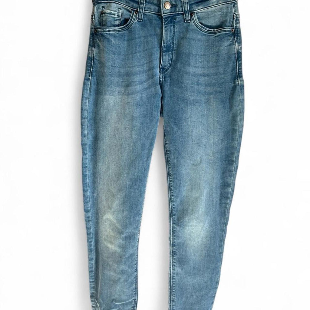 Esprit Women's Straight Leg Jeans In Light Blue Wash - Image 2