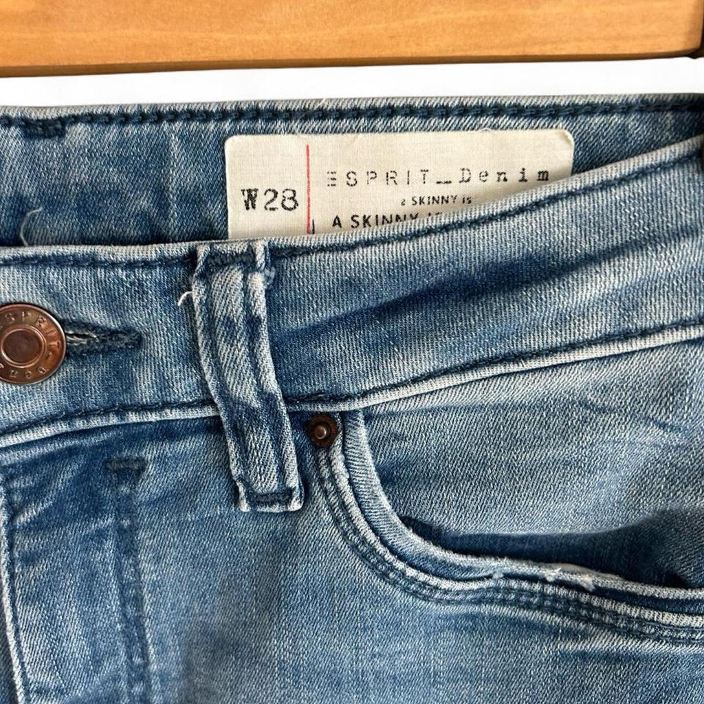Esprit Women's Straight Leg Jeans In Light Blue Wash - Image 5