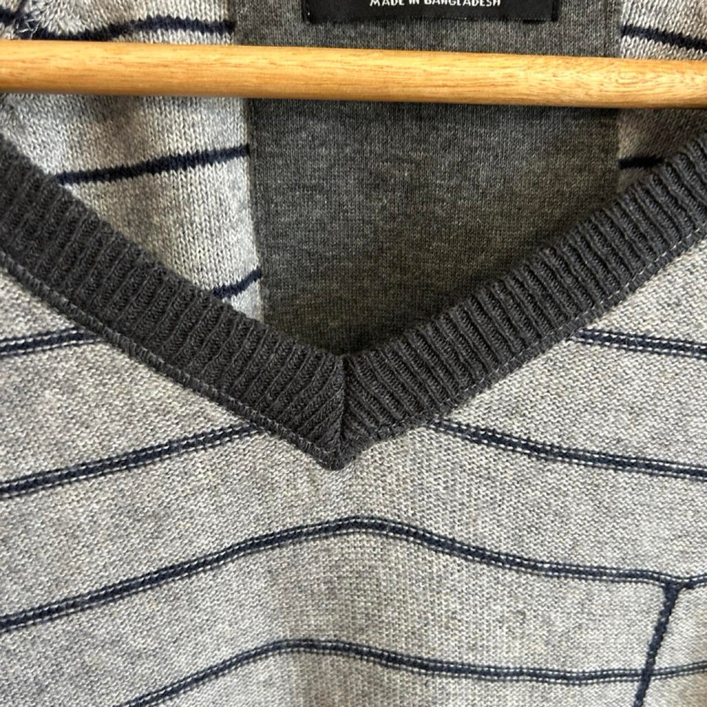 Zara Man Grey V-Neck Knit Jumper - Image 5