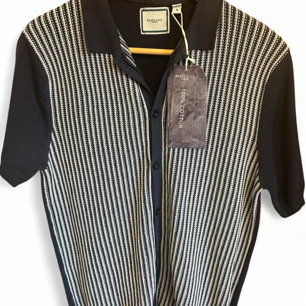 Brave Soul London Men's Knitted Button Front Polo Shirt - Image 1