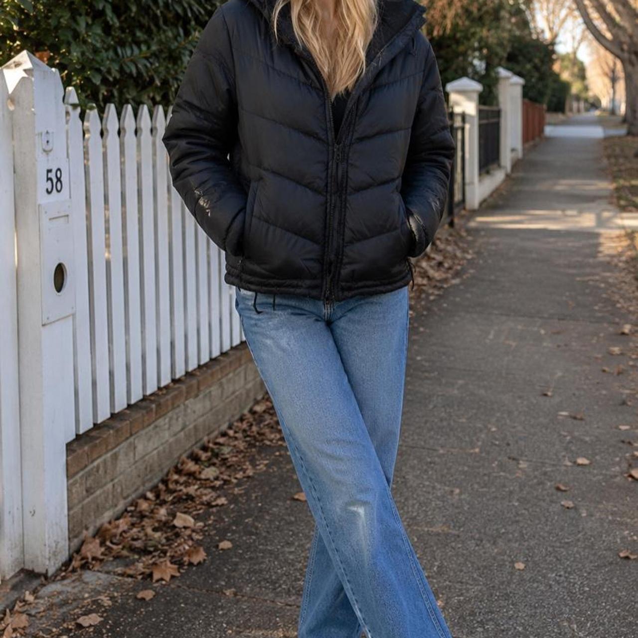 Old Navy Women's Quilted Puffer Jacket - Image 1
