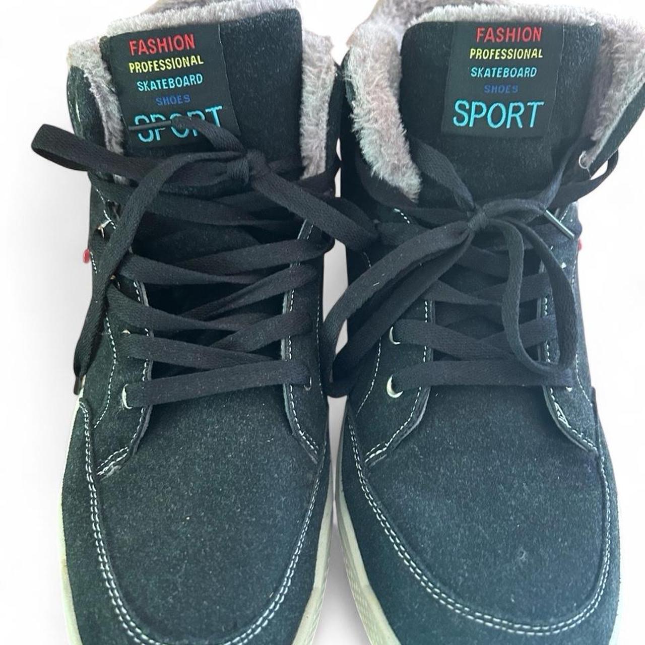 Fashion Essentials Black Professional Skateboard Boots - Image 2
